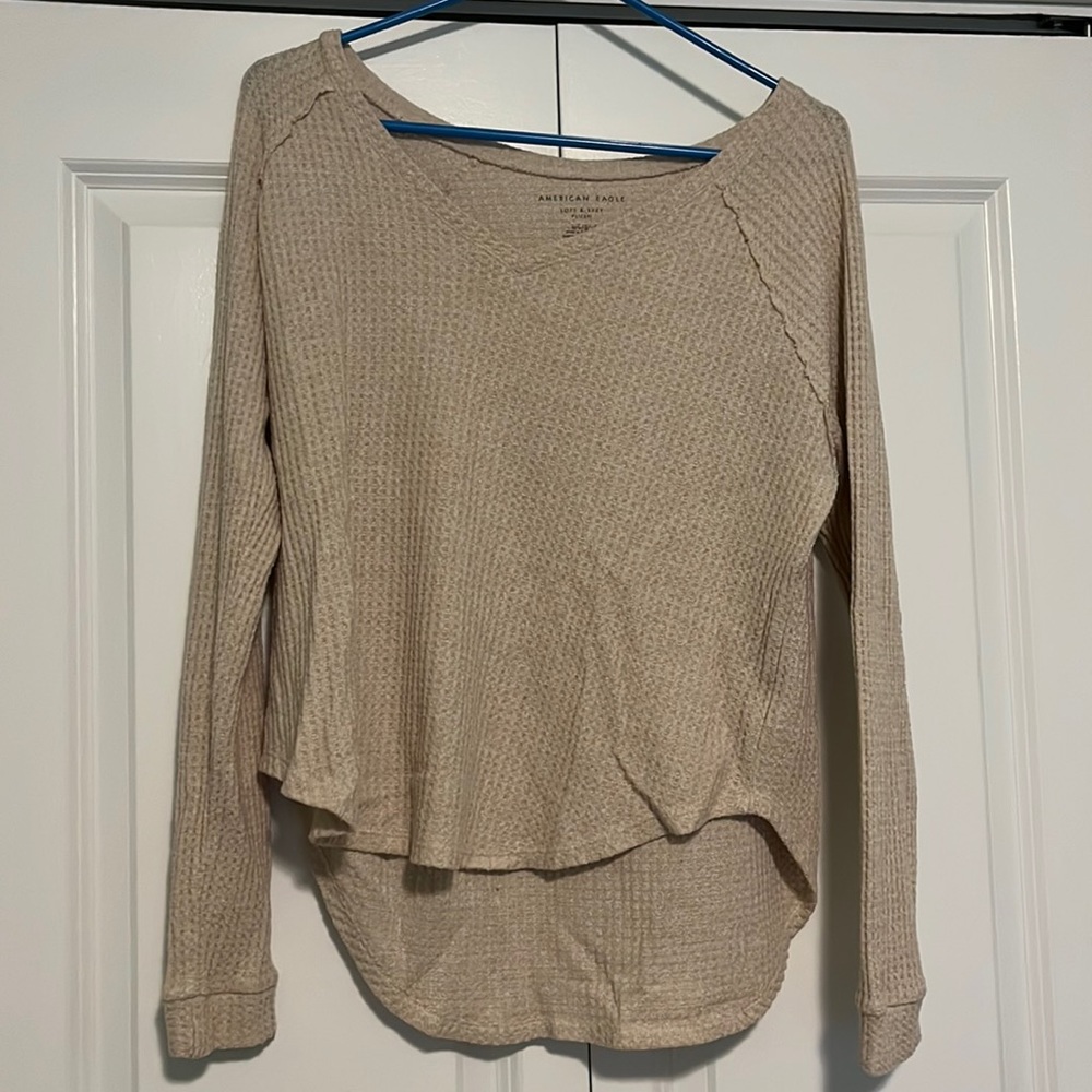 American Eagle cream waffle long sleeve